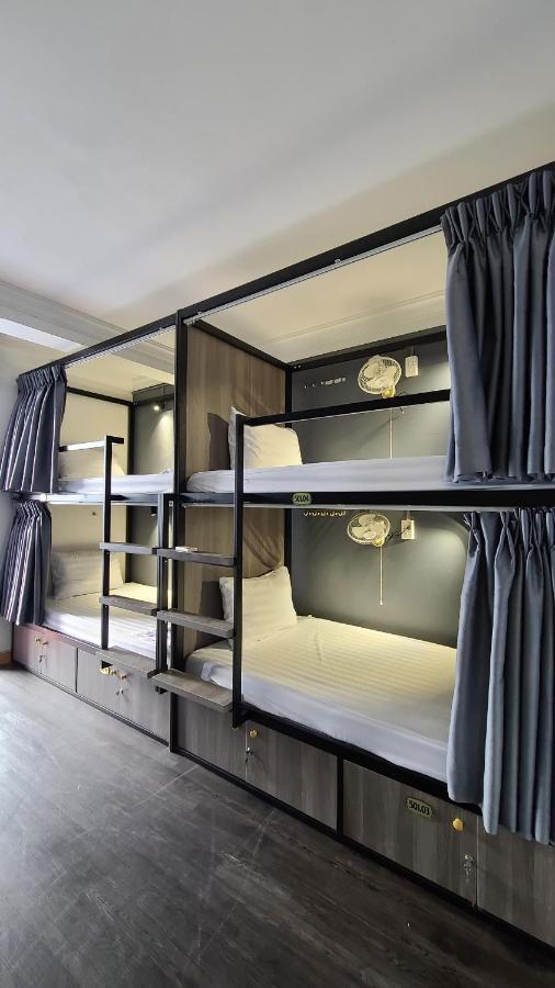 Hanoi Lucky Hostel Buitenkant foto