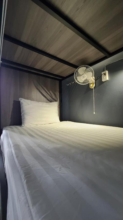 Hanoi Lucky Hostel Buitenkant foto