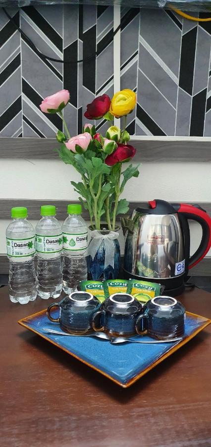 Hanoi Lucky Hostel Buitenkant foto